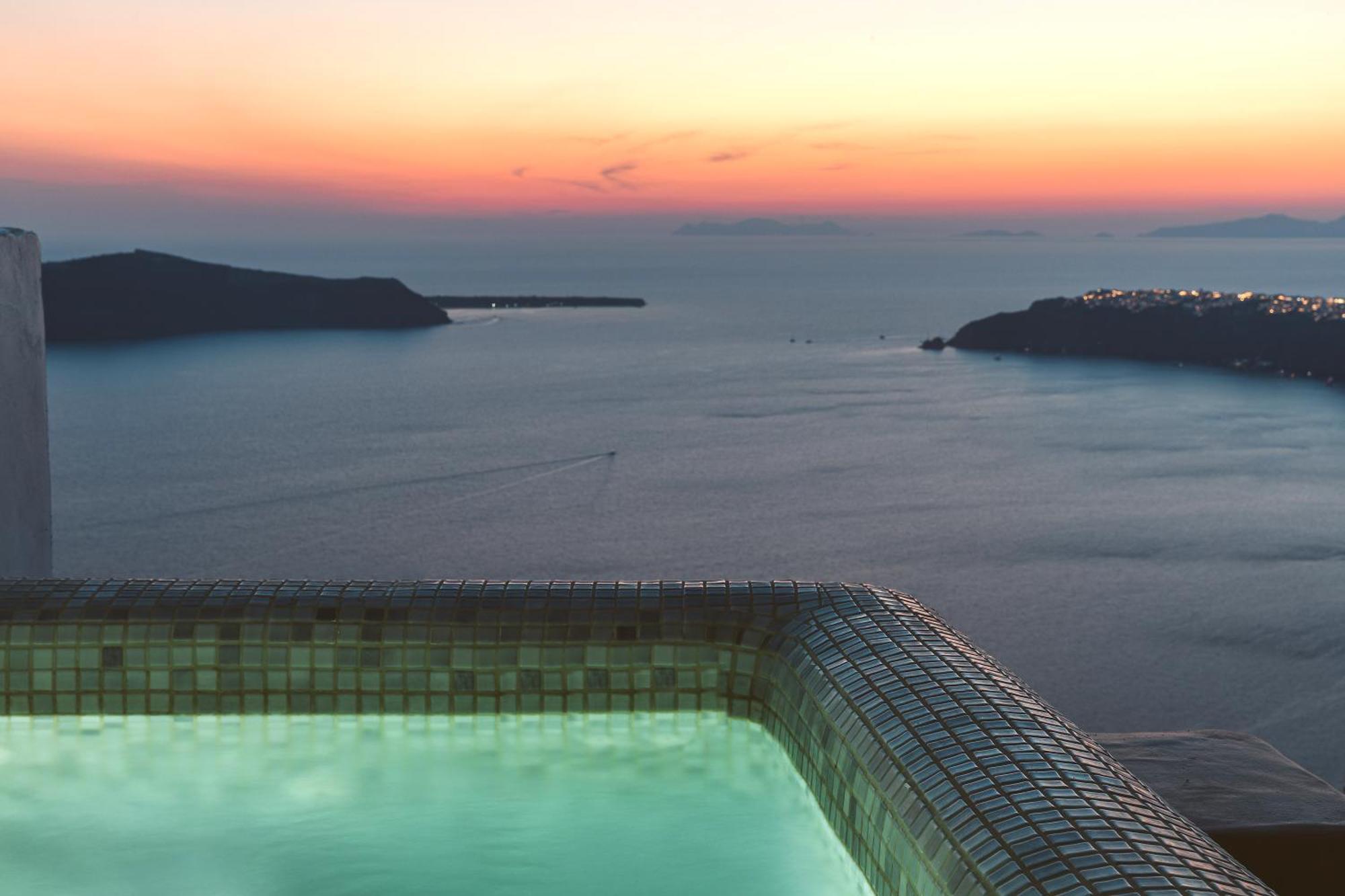 Seascape Villa By Caldera Houses 易莫洛林 外观 照片